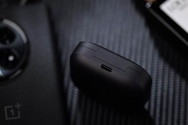 降噪神器！一加Buds 3無線耳機上手