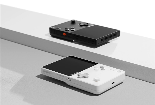 AYANEO豎屏掌機Pocket DMG首付款1599元：驍龍G3x Gen2旗艦芯